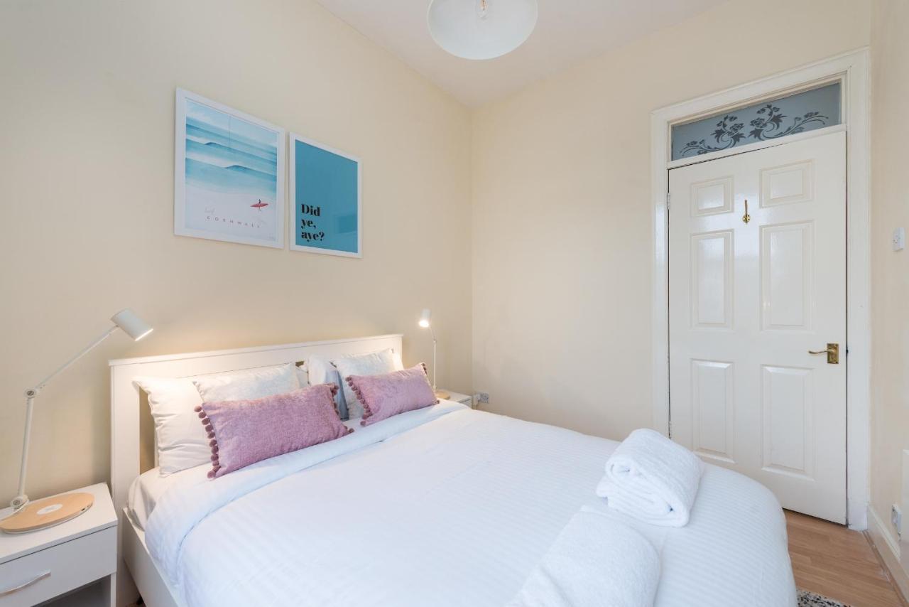 Bright And Modern 2 Bed Apartment Edinburgh Luaran gambar